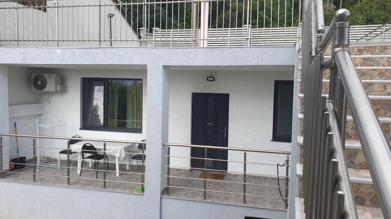 Lola Seaview Guest House. Уютный Домик В Варне Warna Exterior foto