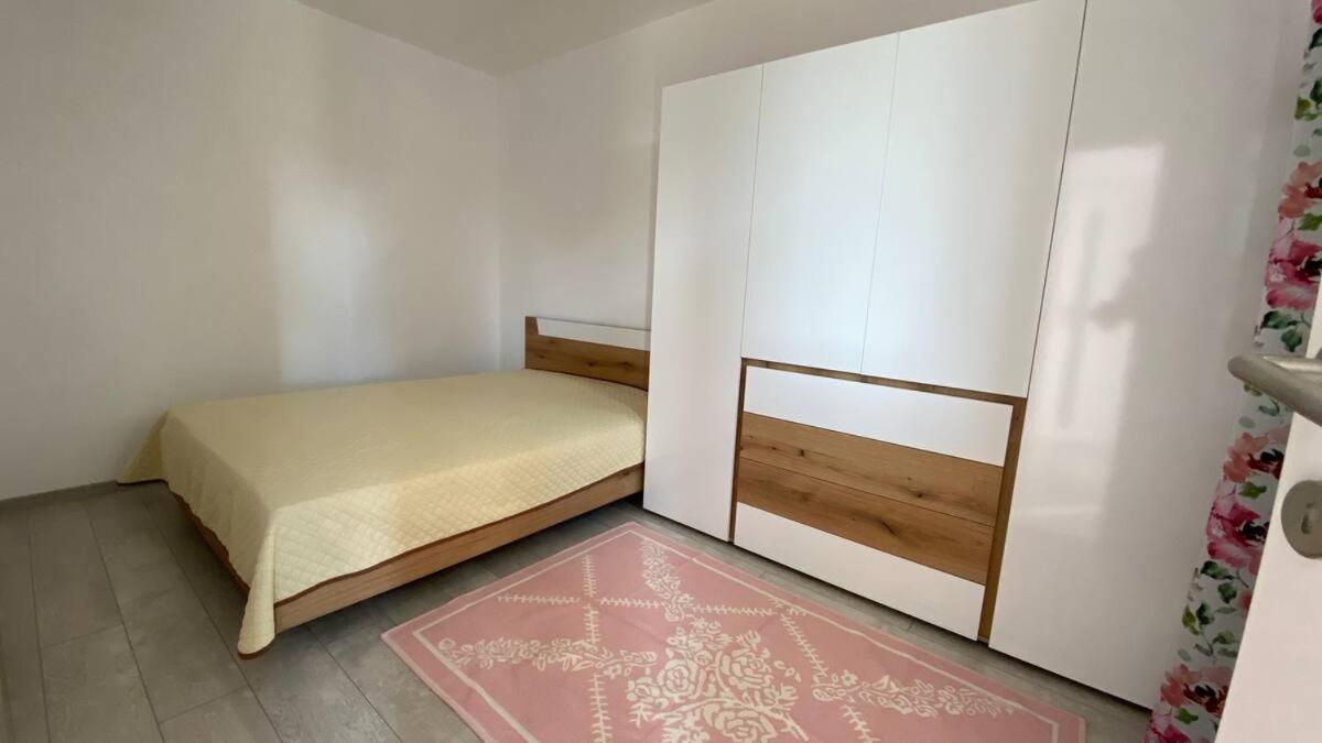 Lola Seaview Guest House. Уютный Домик В Варне Warna Exterior foto